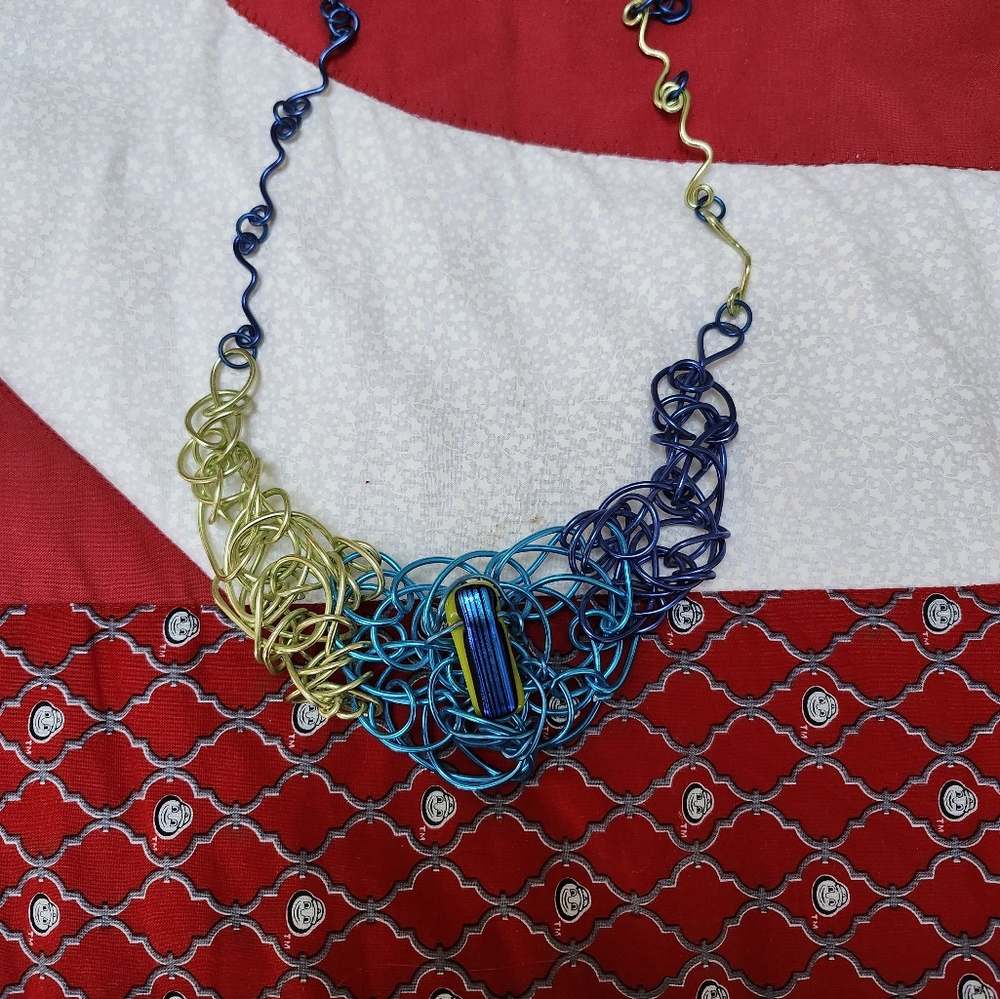 Elegant Blue and Green Wire Necklace